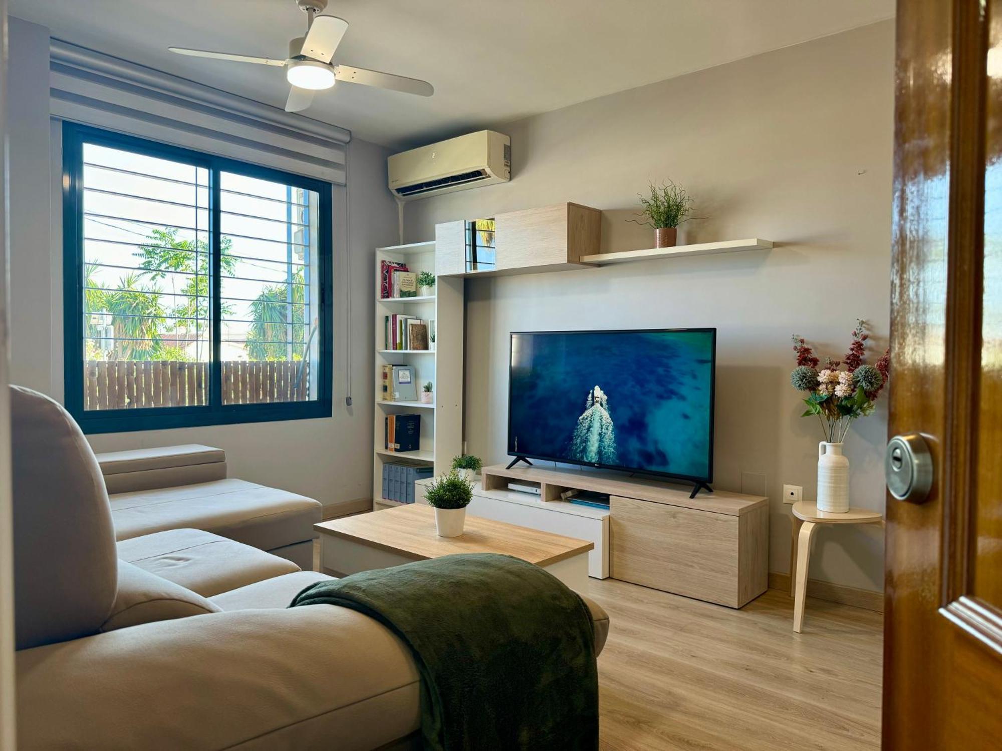 Beach Apartment, Torre Benagalbon Buitenkant foto