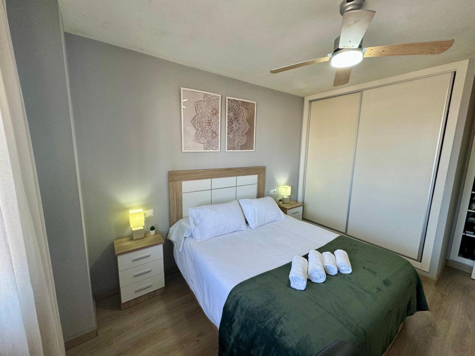 Beach Apartment, Torre Benagalbon Buitenkant foto