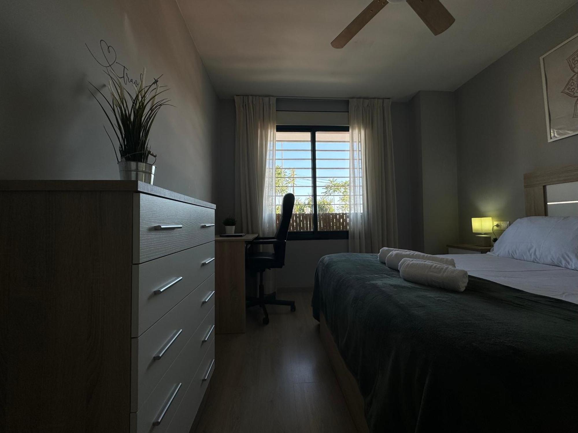 Beach Apartment, Torre Benagalbon Buitenkant foto